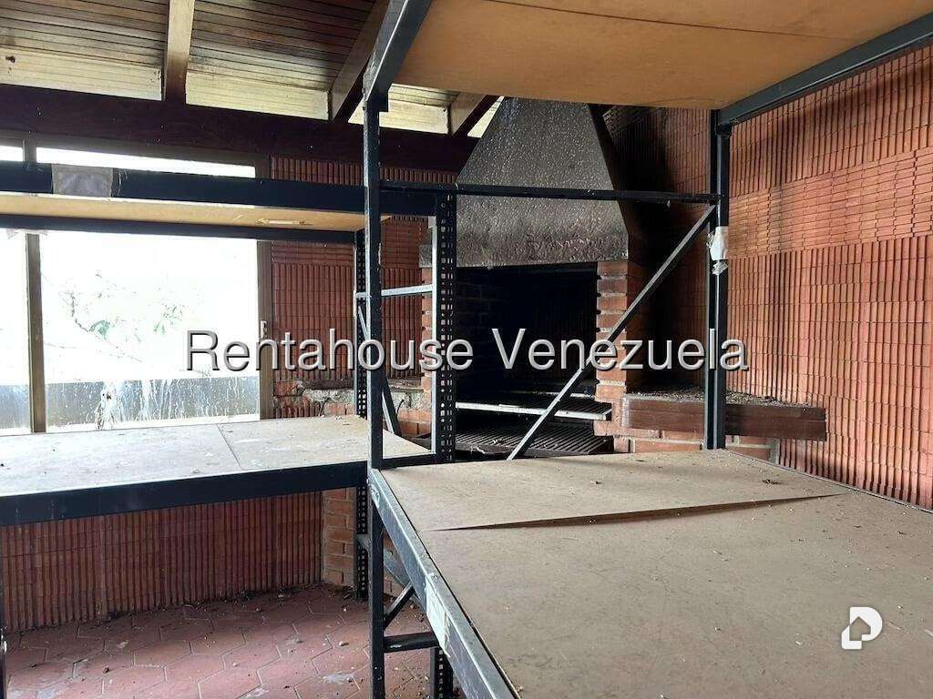 Casa en Santa Paula, Caracas – 28