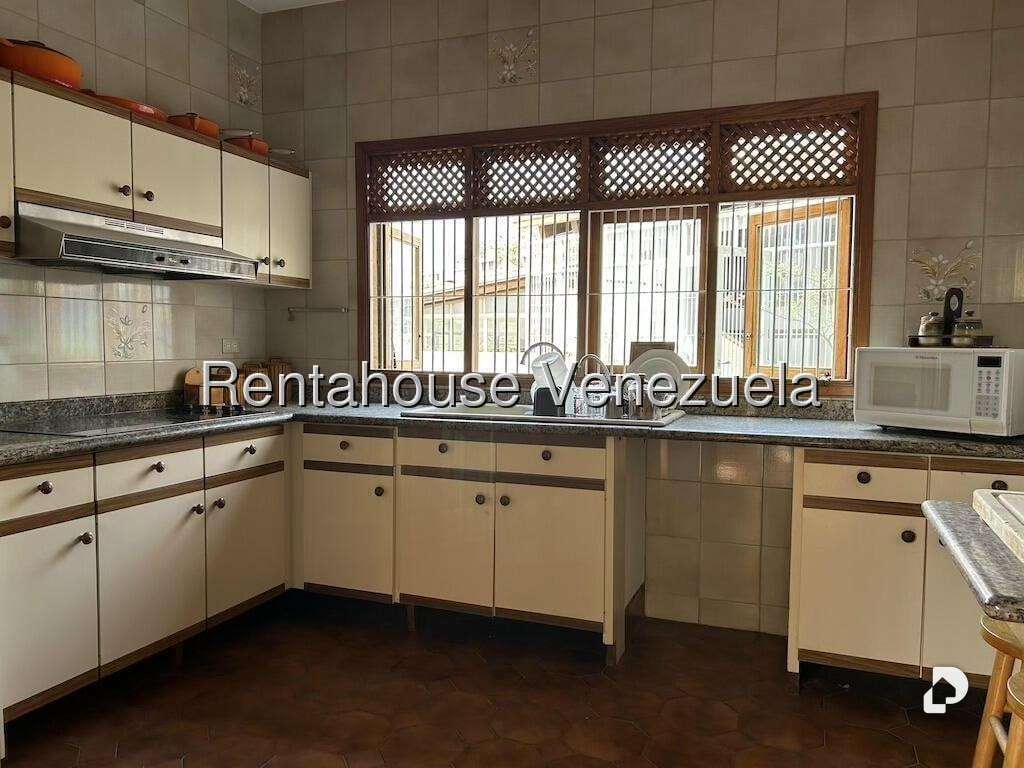 Casa en Santa Paula, Caracas – 9