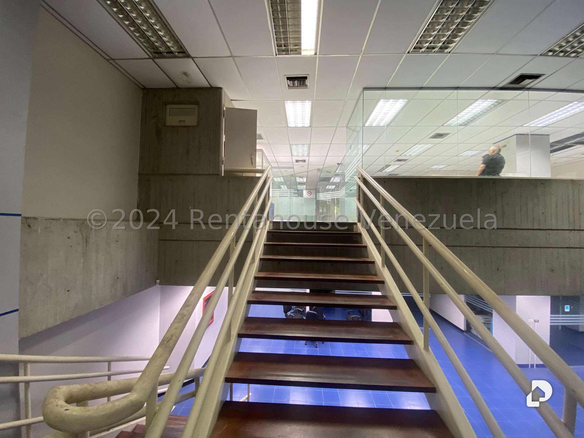 Local comercial en San Bernardino, Caracas – 27