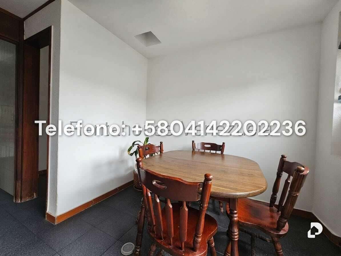 Casa en Alto Prado, Caracas – 26