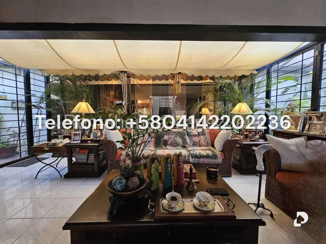 Casa en Alto Prado, Caracas – 18
