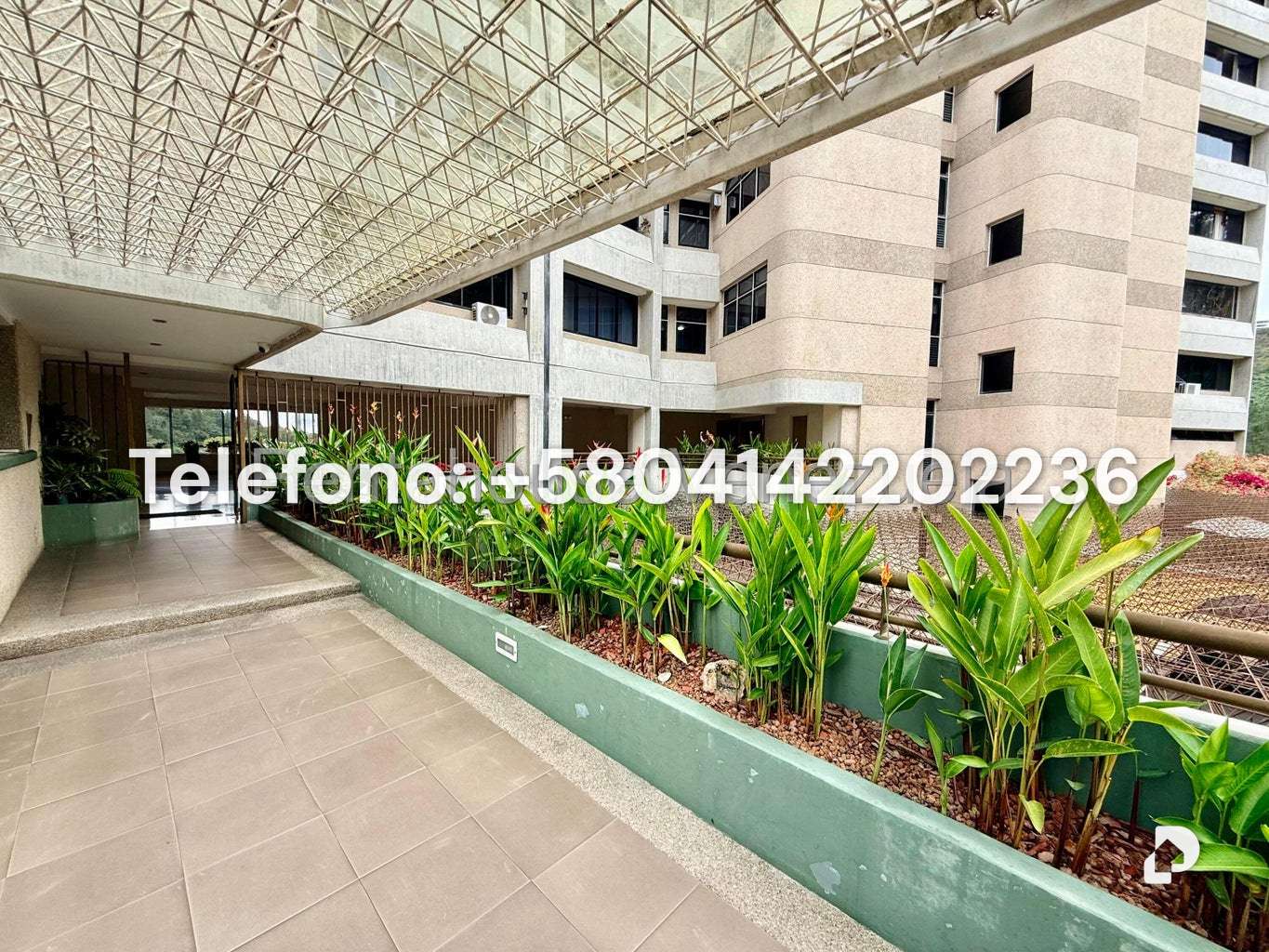Apartamento en Lomas de La Lagunita, Caracas – 2
