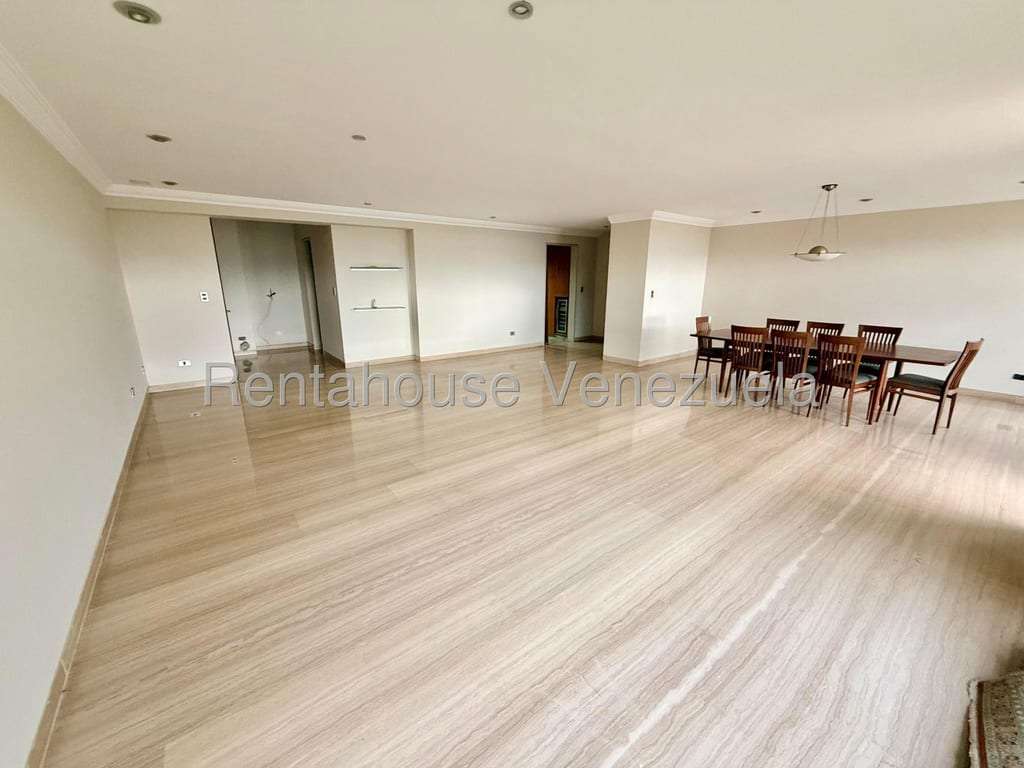 Apartamento en Lomas de La Lagunita, Caracas