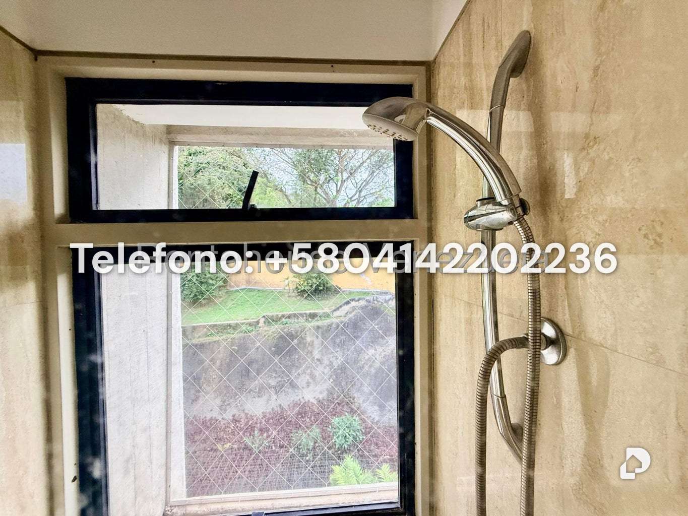 Apartamento en Lomas de La Lagunita, Caracas – 18