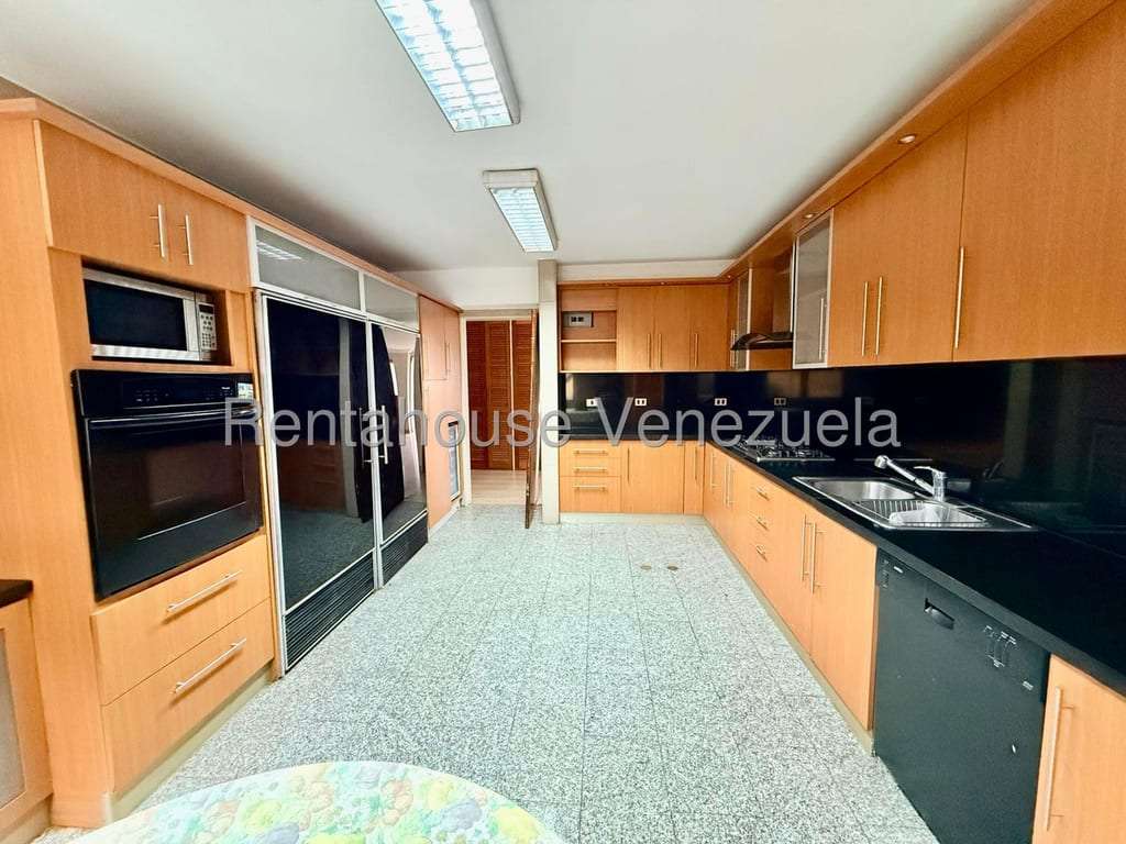 Apartamento en Lomas de La Lagunita, Caracas