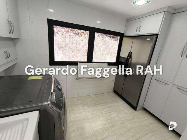 Apartamento en Lomas de La Laguntia, Caracas – 11