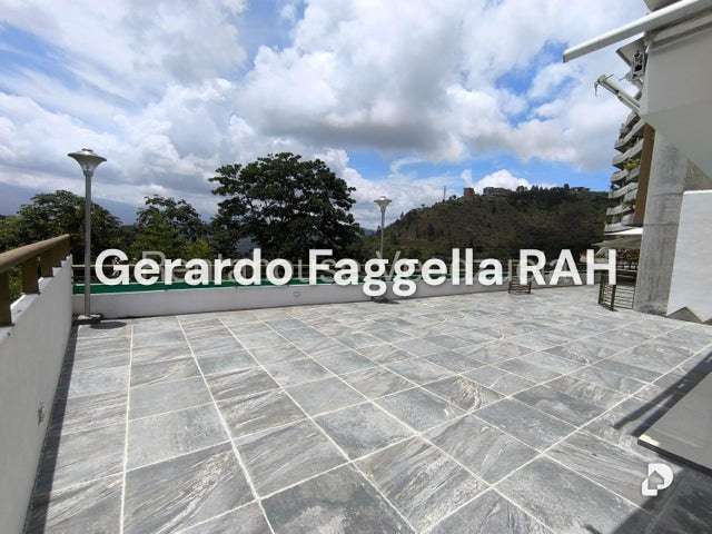 Apartamento en Lomas de La Laguntia, Caracas – 23