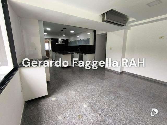 Apartamento en Lomas de La Laguntia, Caracas – 9