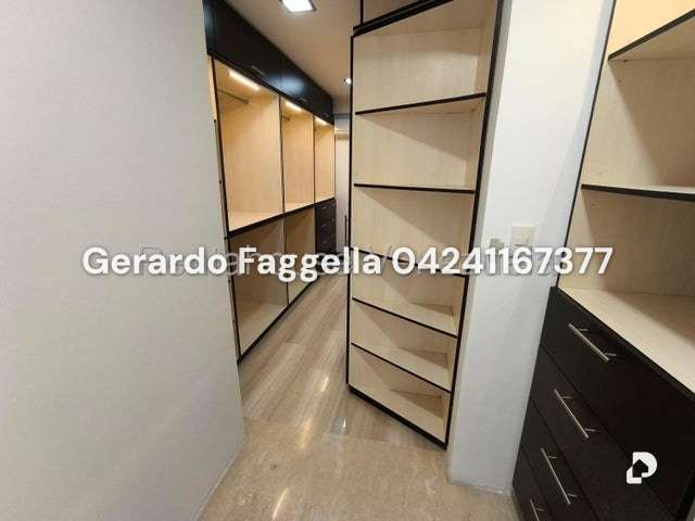 Apartamento en Lomas de La Laguntia, Caracas – 14