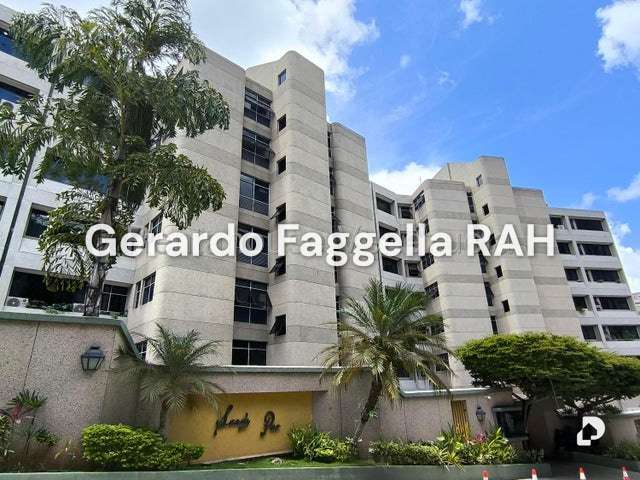 Apartamento en Lomas de La Laguntia, Caracas – 1