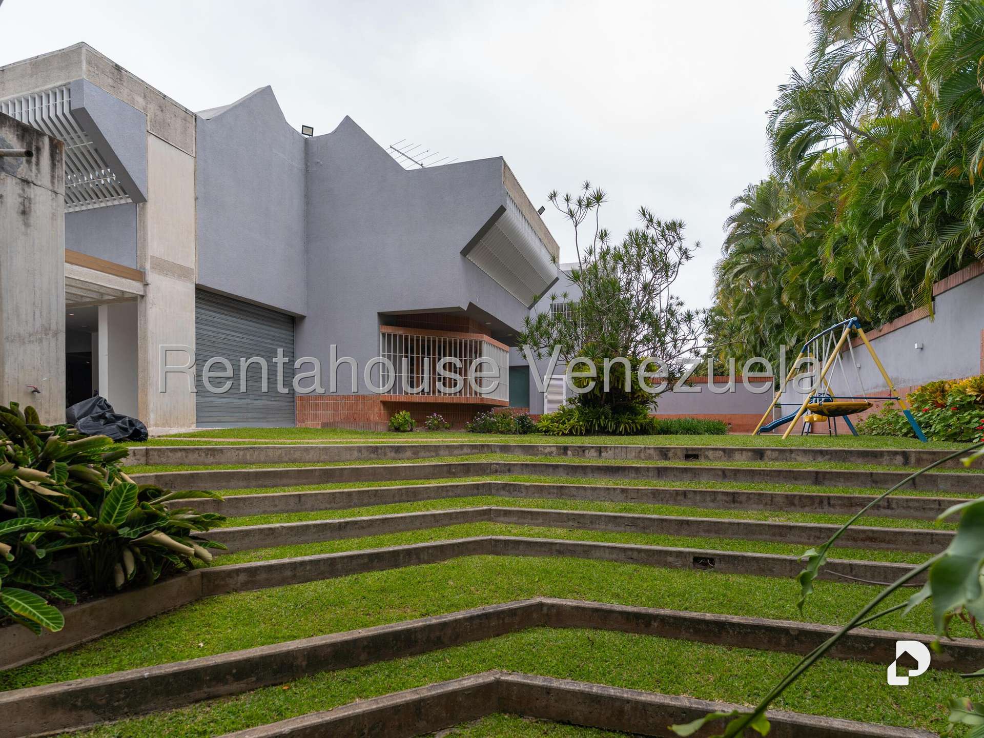 Casa en Cerro Verde, Caracas – 70