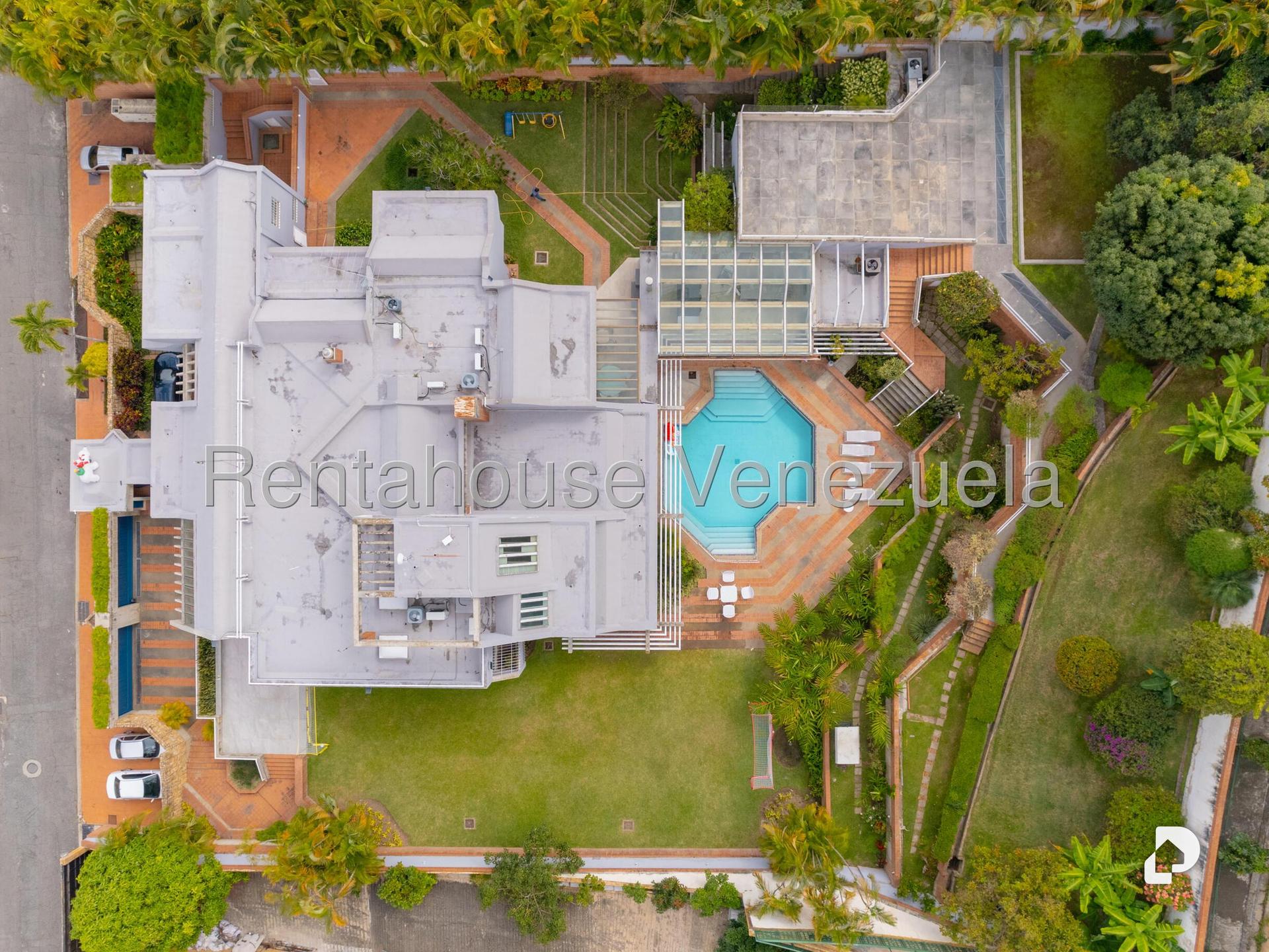 Casa en Cerro Verde, Caracas – 5