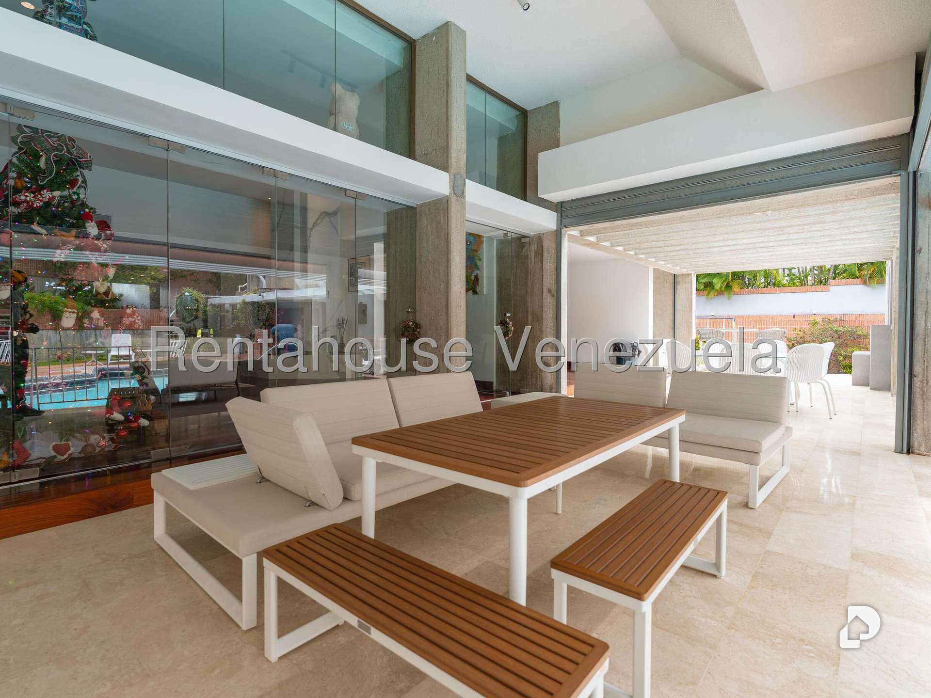 Casa en Cerro Verde, Caracas – 82