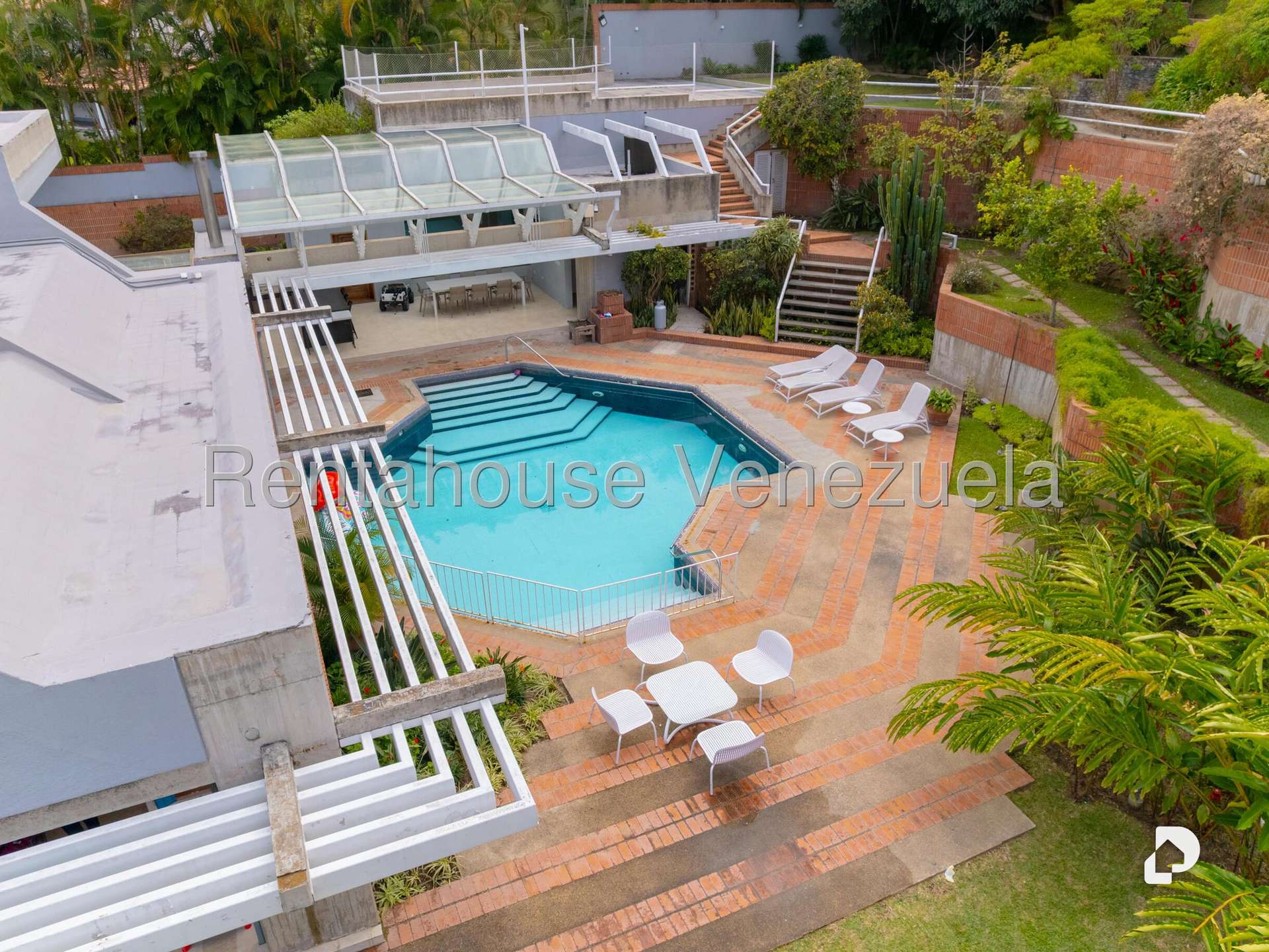 Casa en Cerro Verde, Caracas – 6