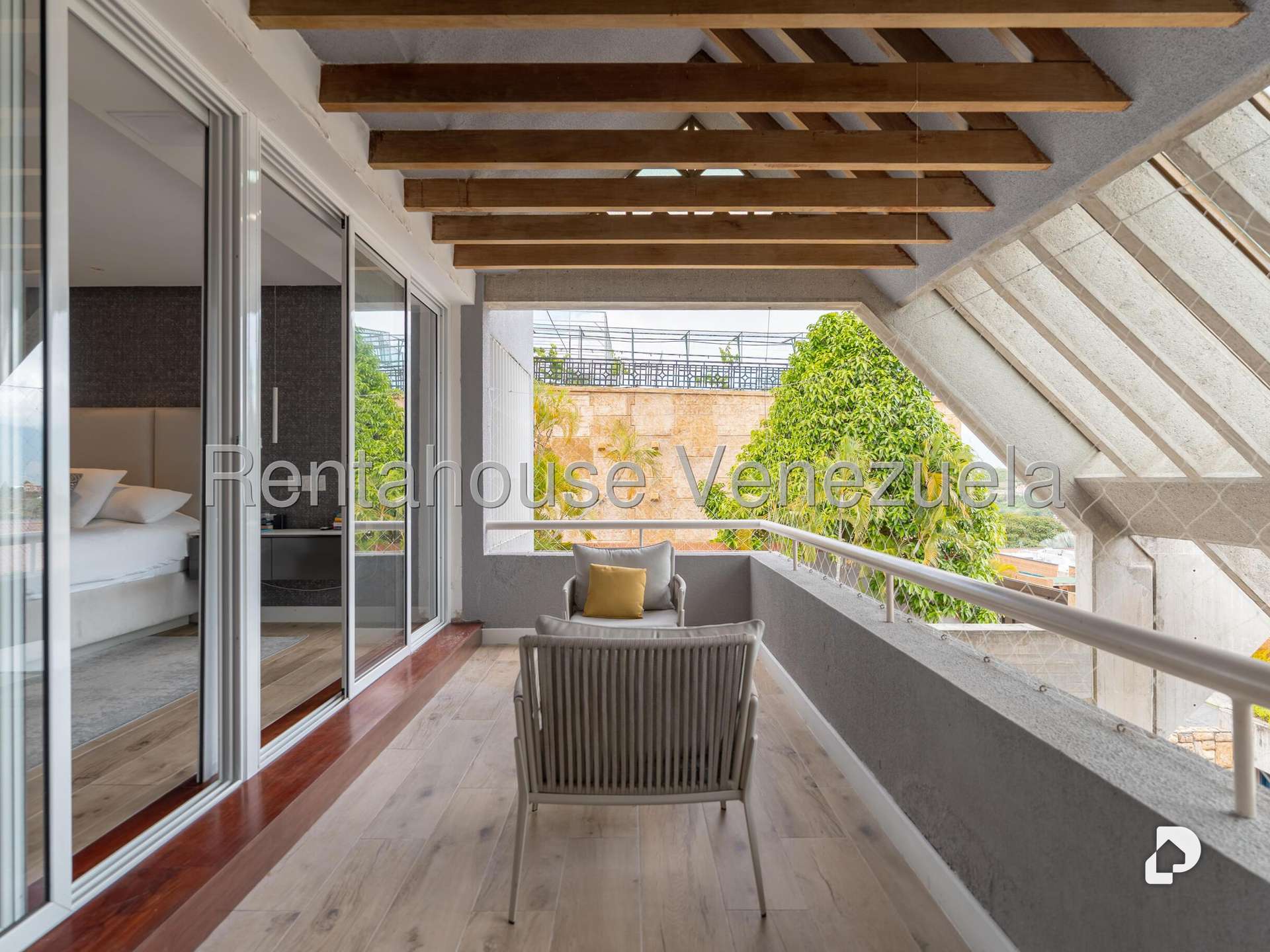 Casa en Cerro Verde, Caracas – 41