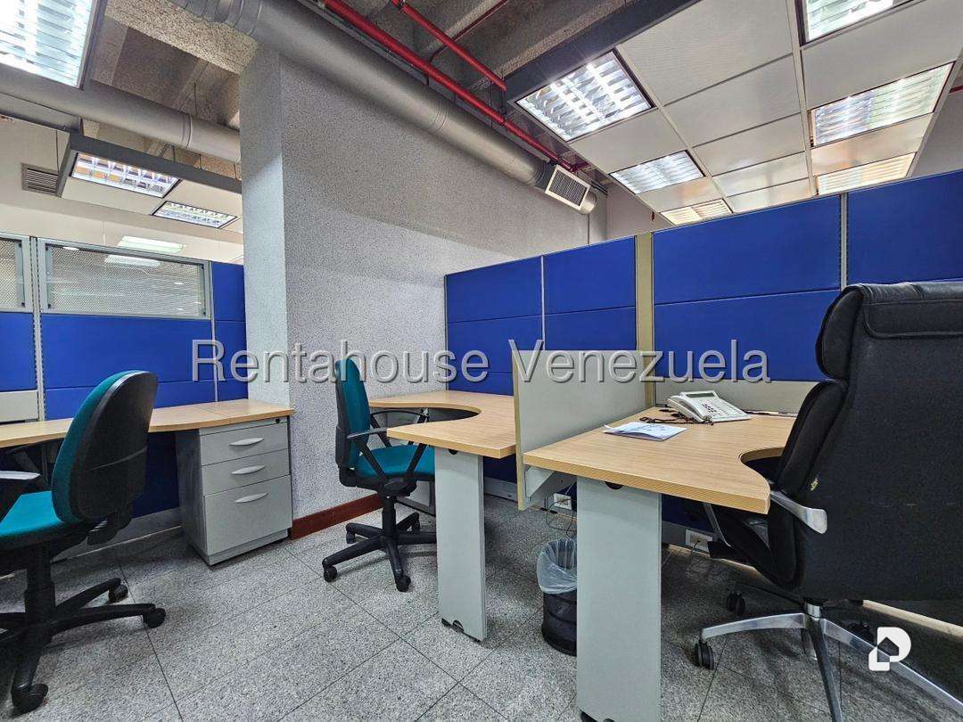 Edificio en Las Mercedes, Caracas – 9