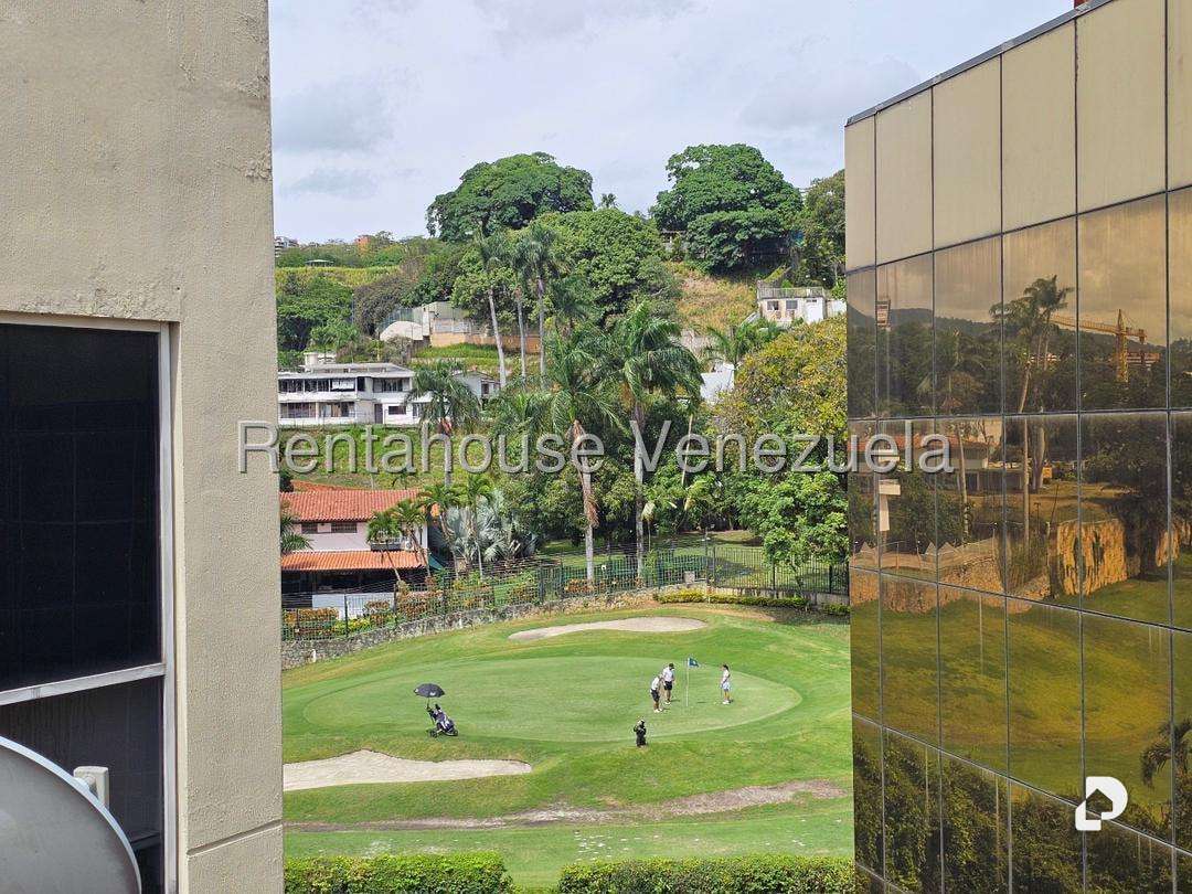 Edificio en Las Mercedes, Caracas – 14