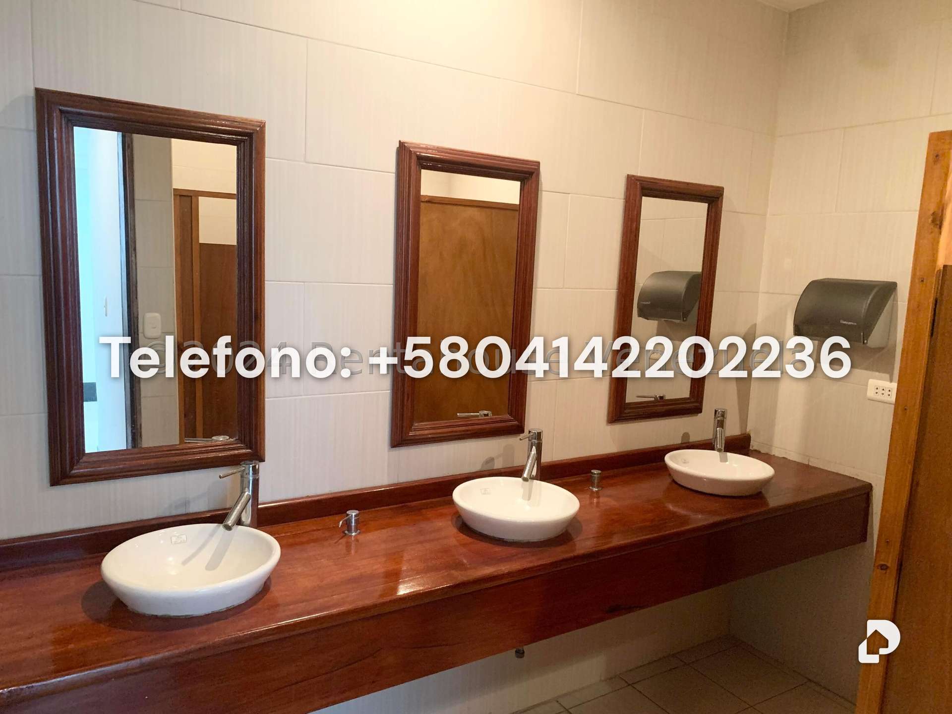Casa en Alta Florida, Caracas – 12