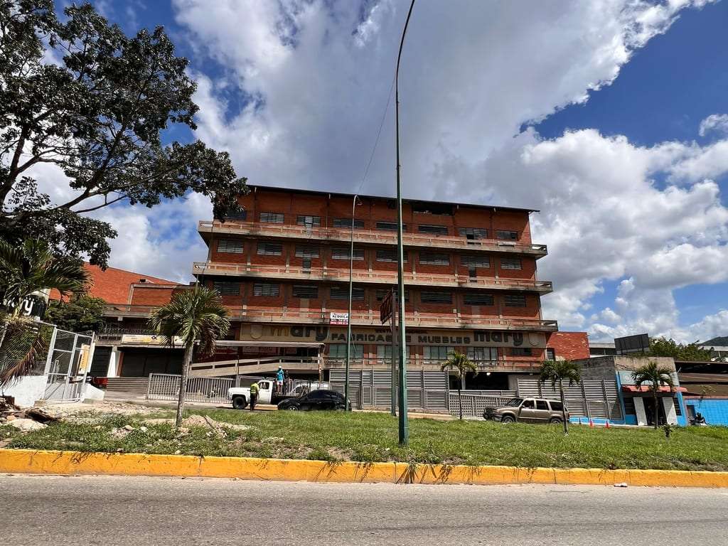 Galpón en La Yaguara, Caracas - 1