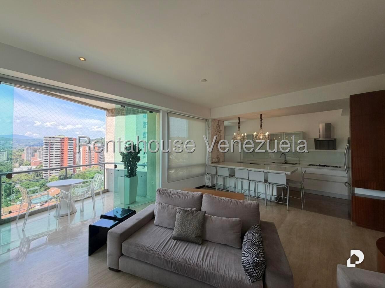 Apartamento en Las Mesetas de Santa Rosa de Lima, Caracas – 3