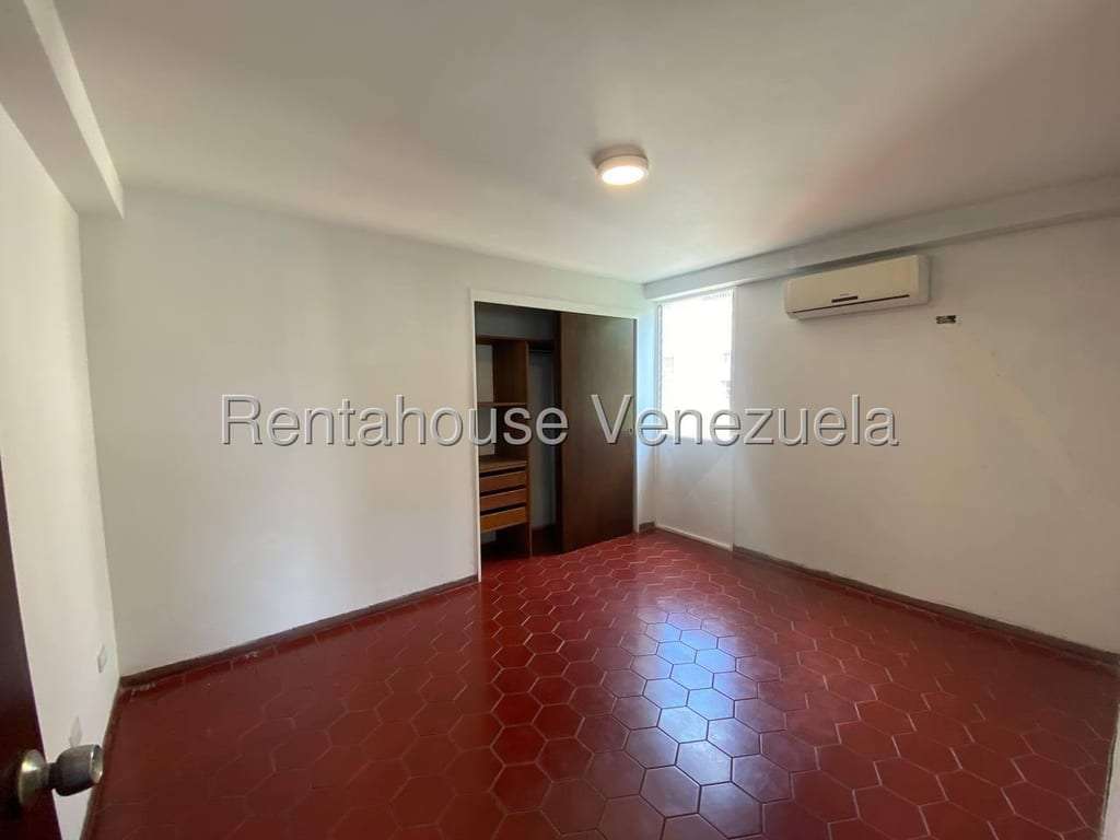 Apartamento en Cumbres de Curumo, Caracas