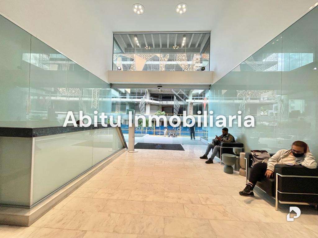 Oficina en Las Mercedes, Caracas – 7