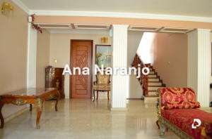 Casa en Alto Prado, Caracas – 4