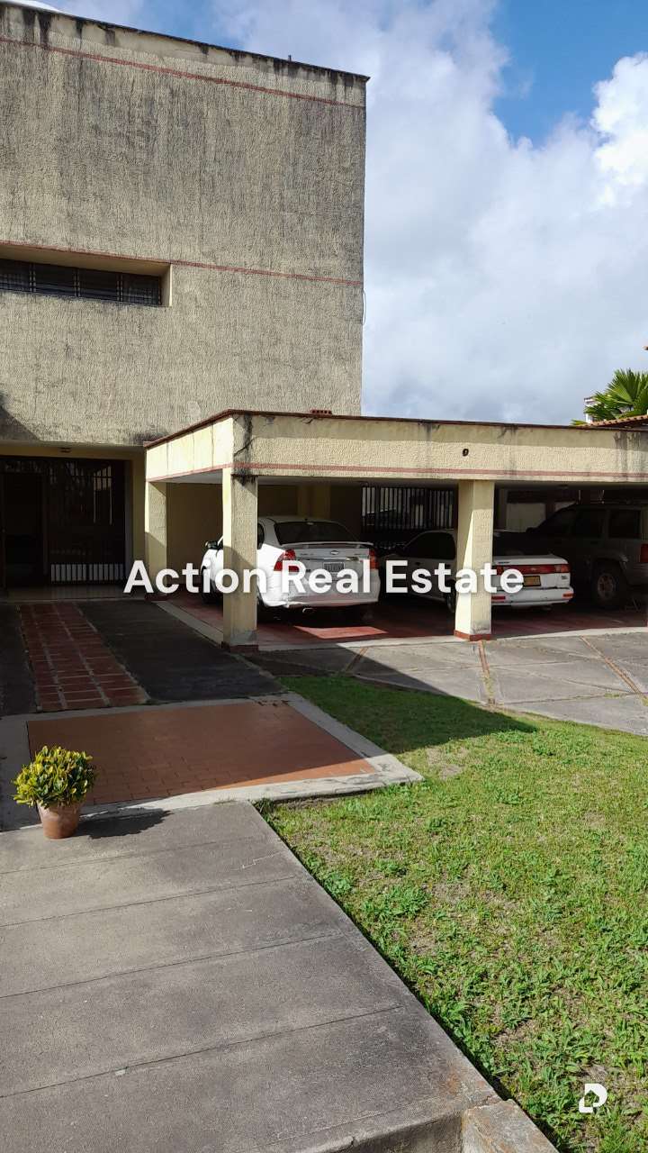 Casa en Club Hípico, Altos Mirandinos – 5