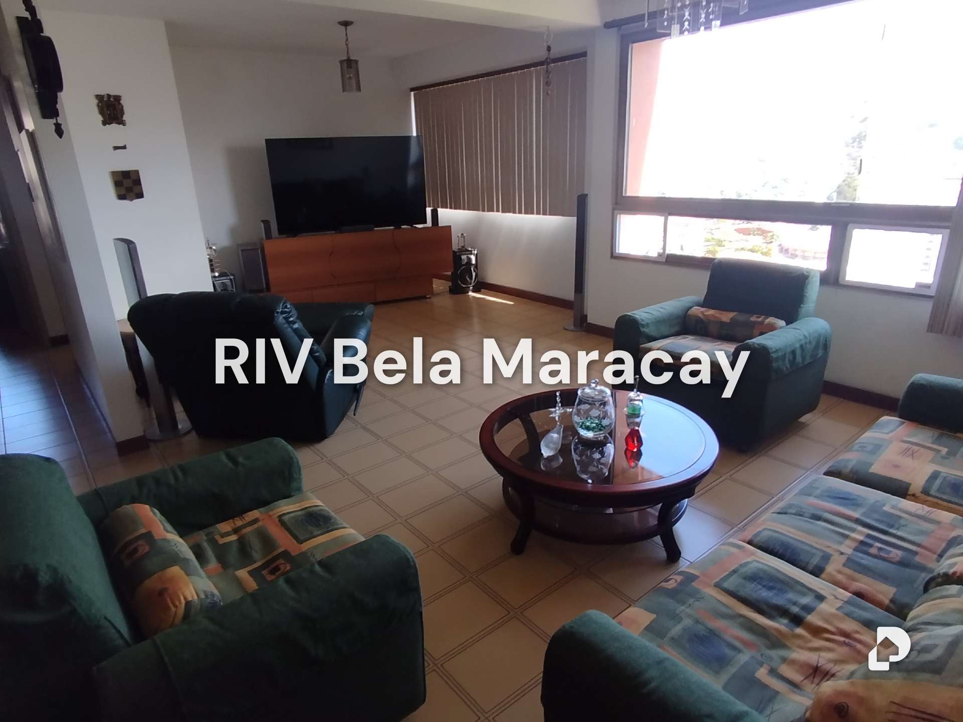 Apartamento en Calle Libertador, Residencias El Parque, La Victoria – 2