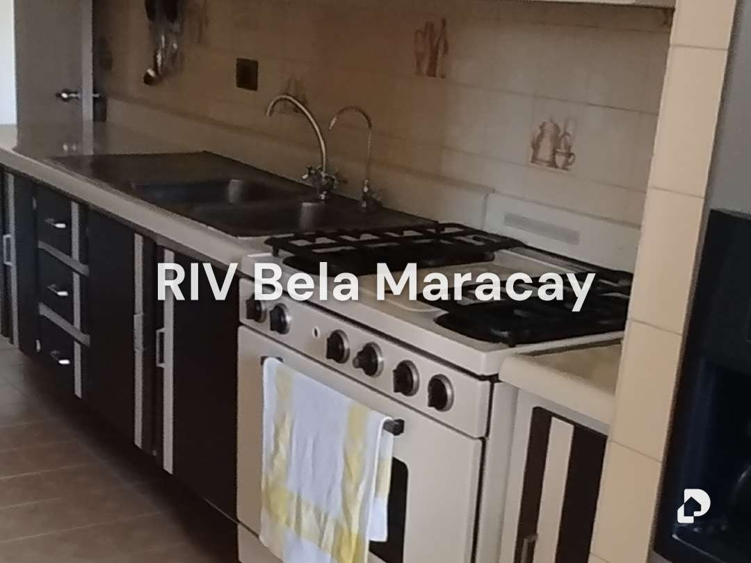 Apartamento en Calle Libertador, Residencias El Parque, La Victoria – 11