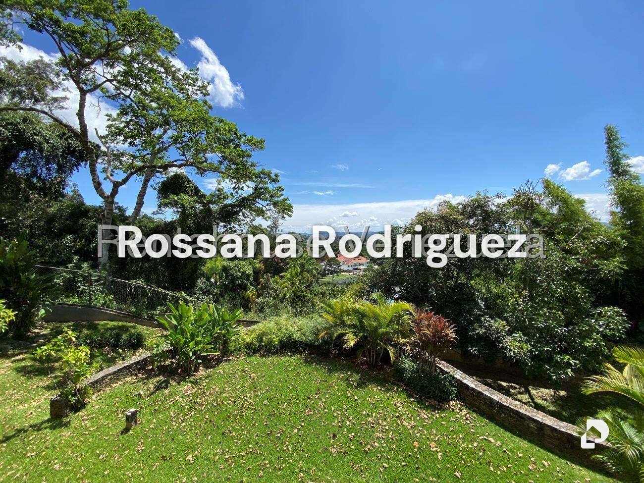 Apartamento en El Hatillo, Caracas – 12