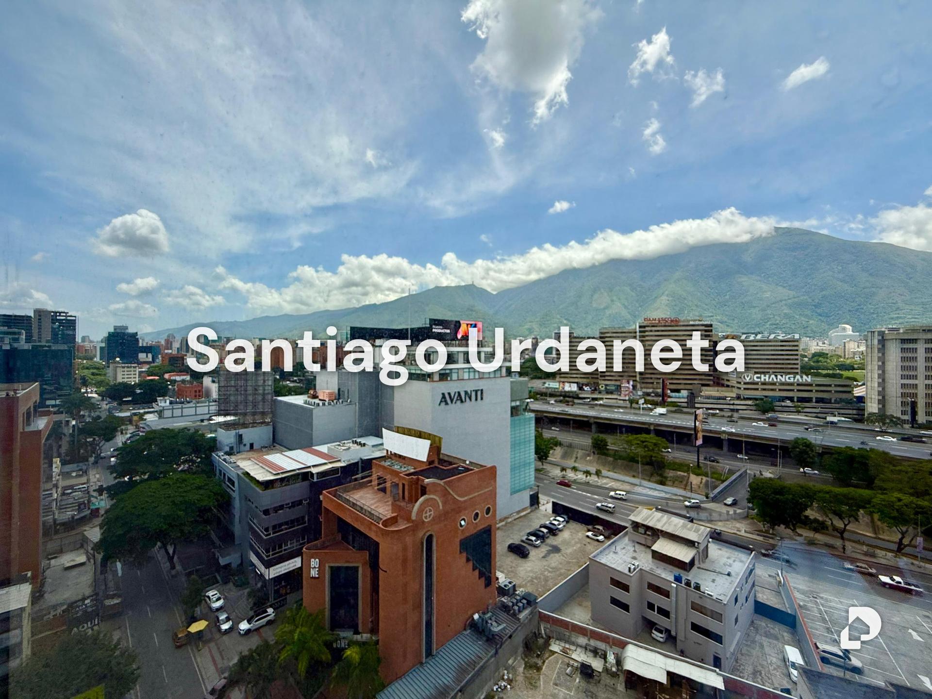 Oficina en Las Mercedes, Caracas – 1