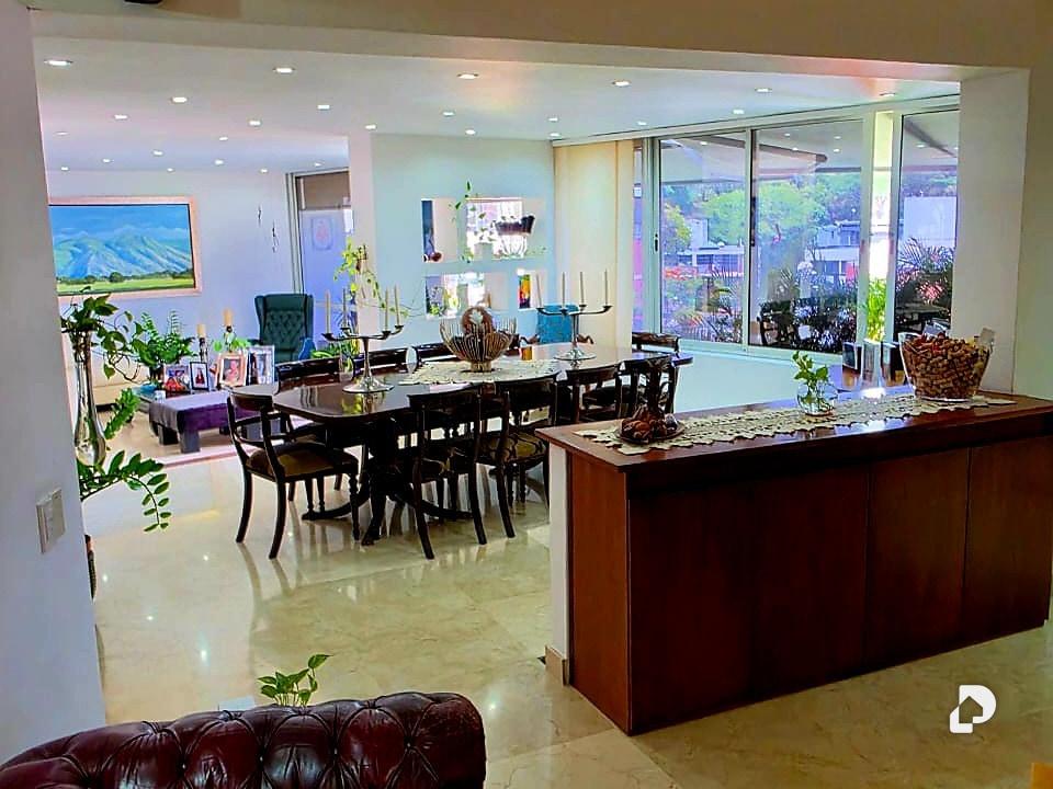 Penthouse en Lomas de Las Mercedes, Caracas – 2