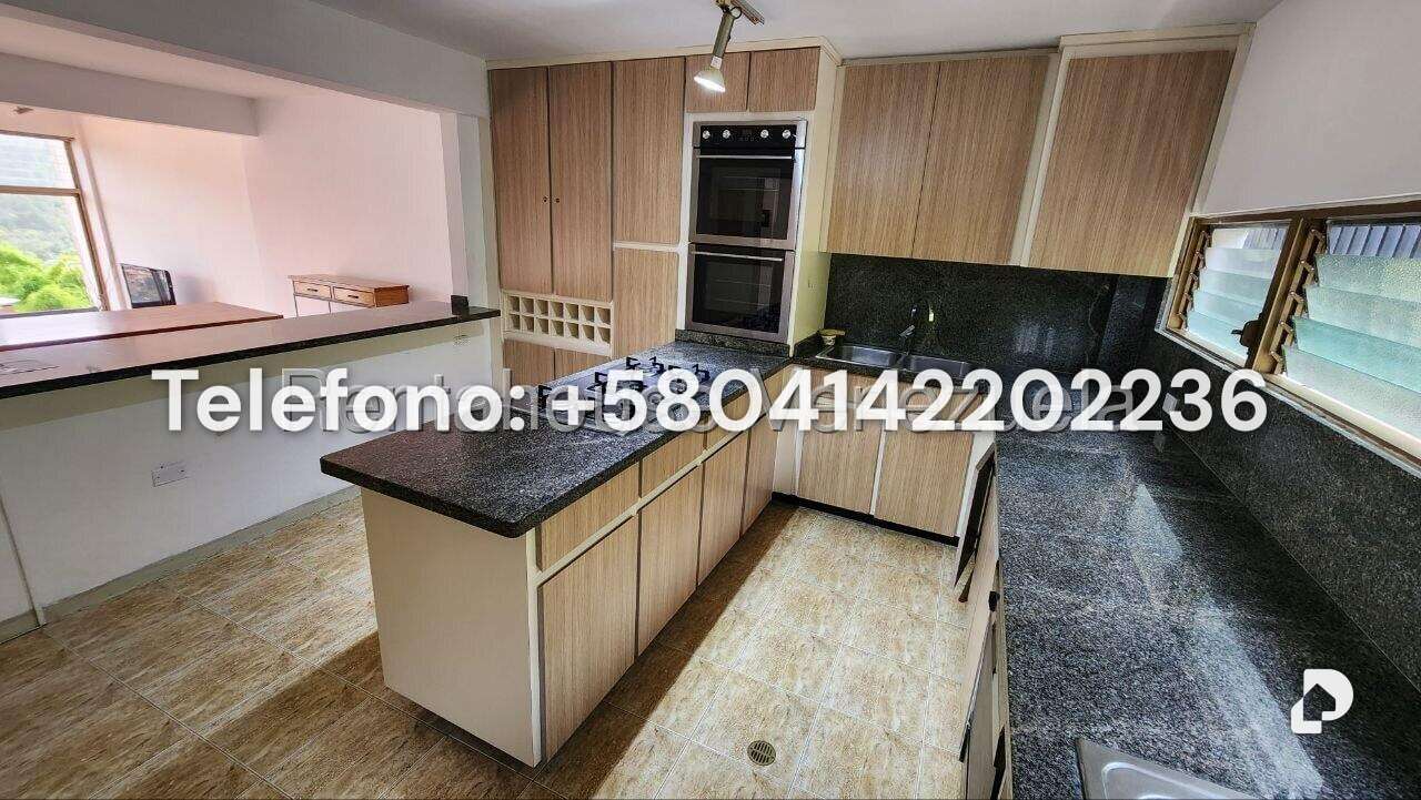 House in Los Naranjos (del Cafetal), Caracas – 3