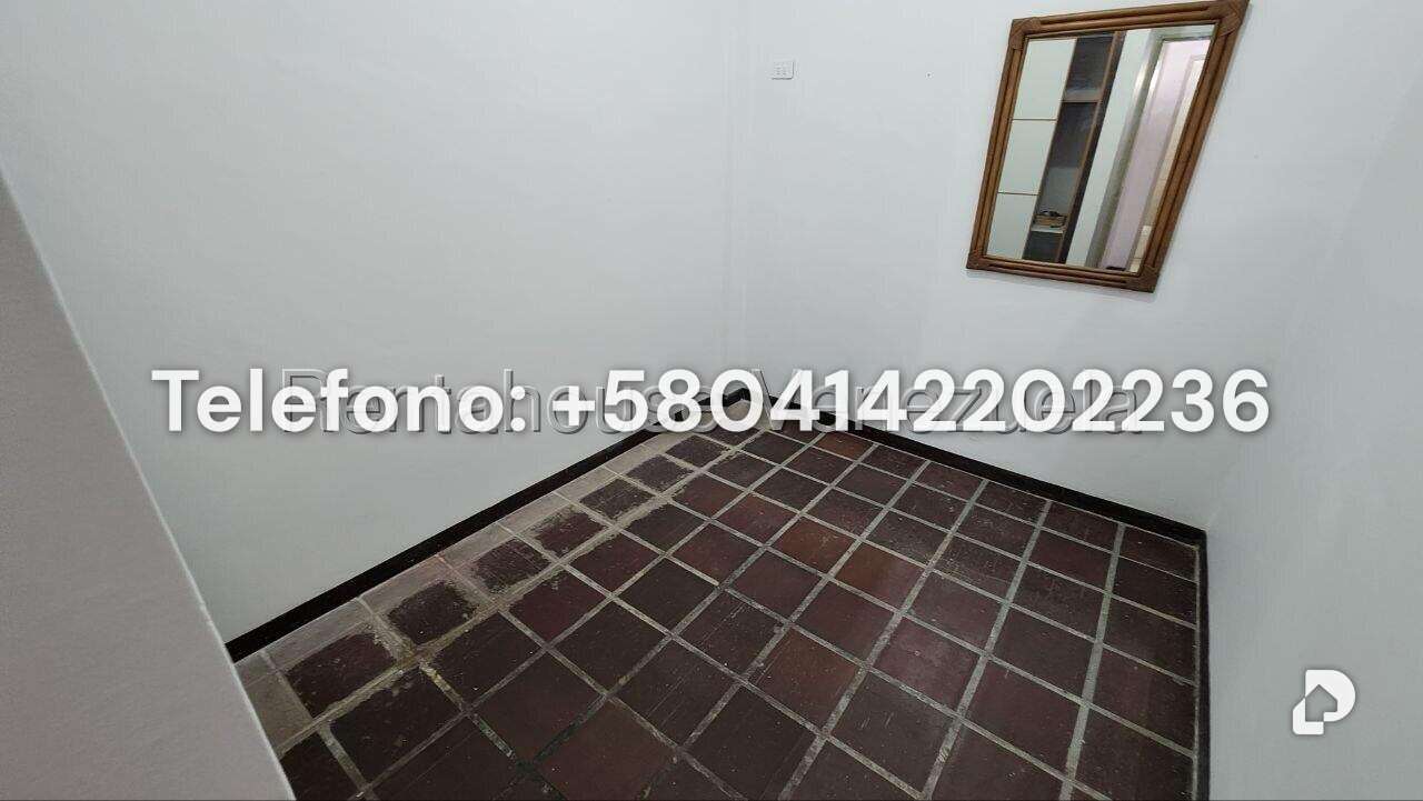 House in Los Naranjos (del Cafetal), Caracas – 23