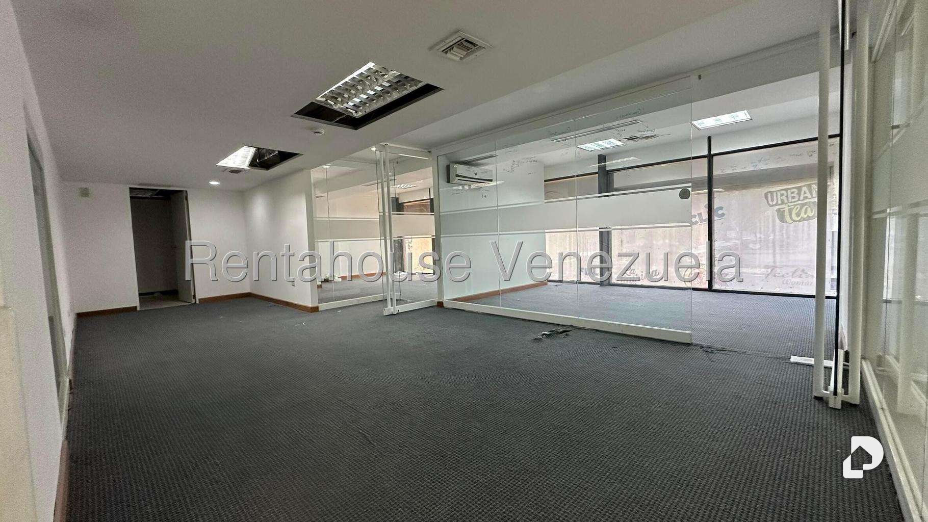 Oficina en Prados del Este, Caracas – 33