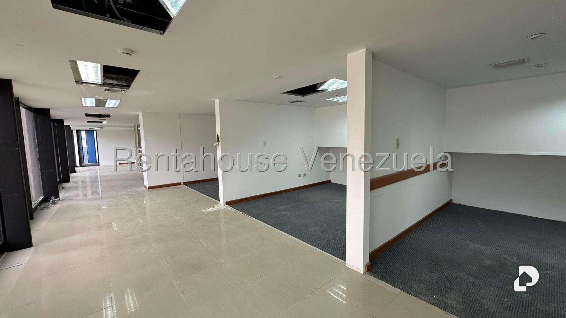Oficina en Prados del Este, Caracas – 23