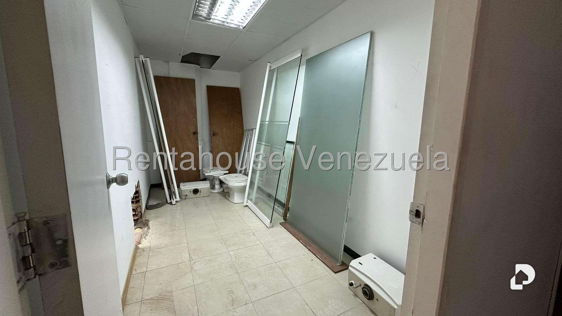 Oficina en Prados del Este, Caracas – 10