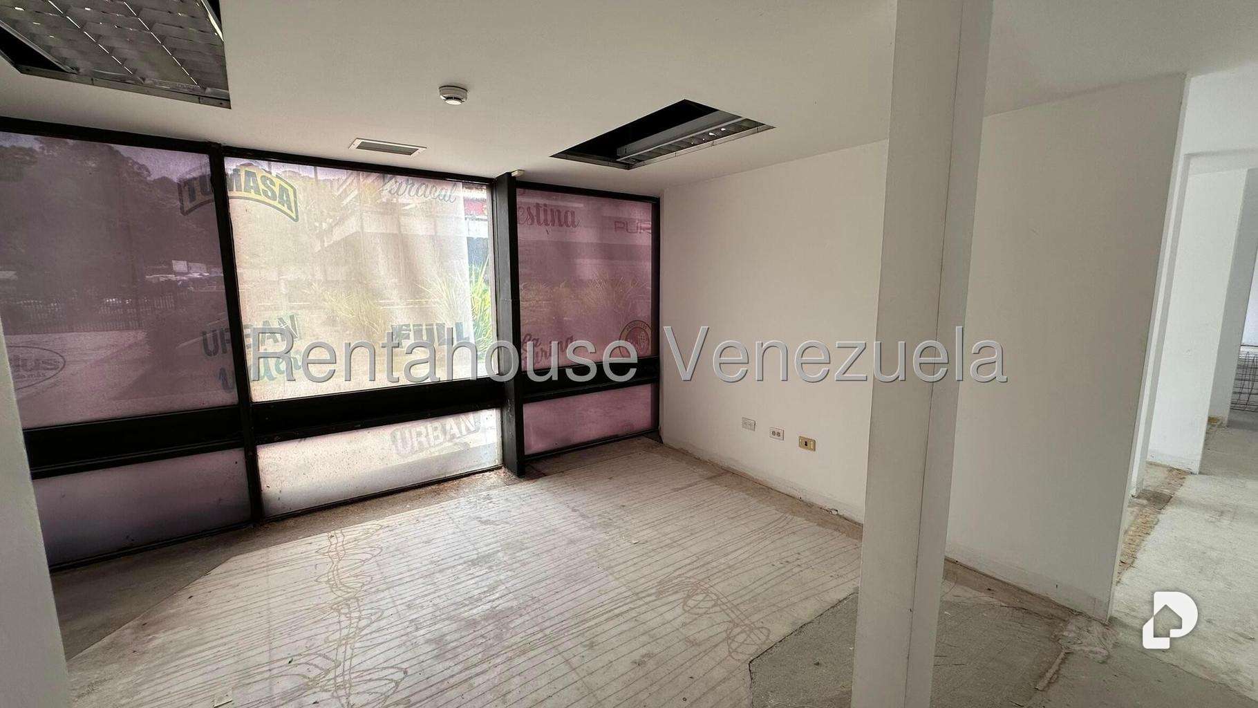 Oficina en Prados del Este, Caracas – 14