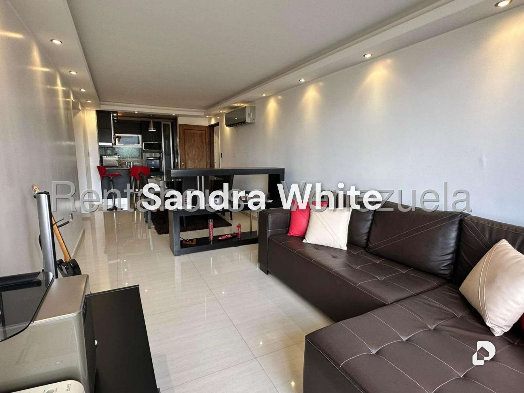 Apartamento en Colinas de La Tahona. 27-4401, Caracas – 5