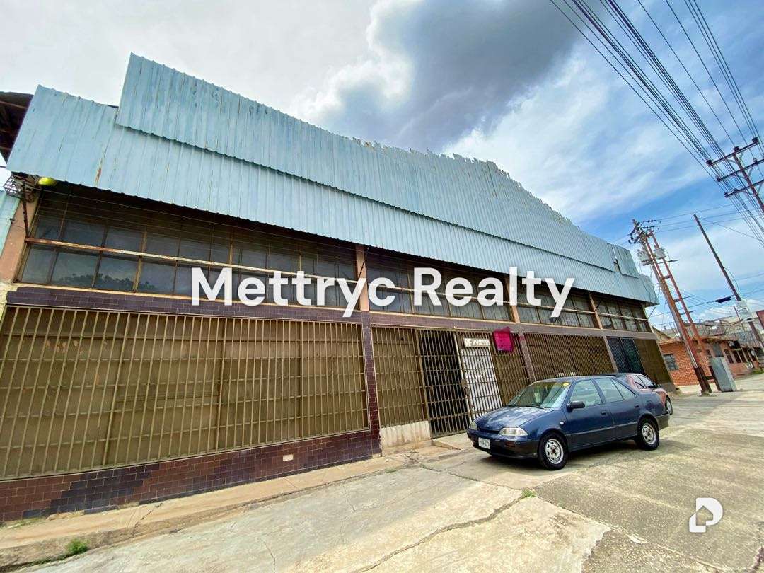 Warehouse in La Florida, Valencia – 1