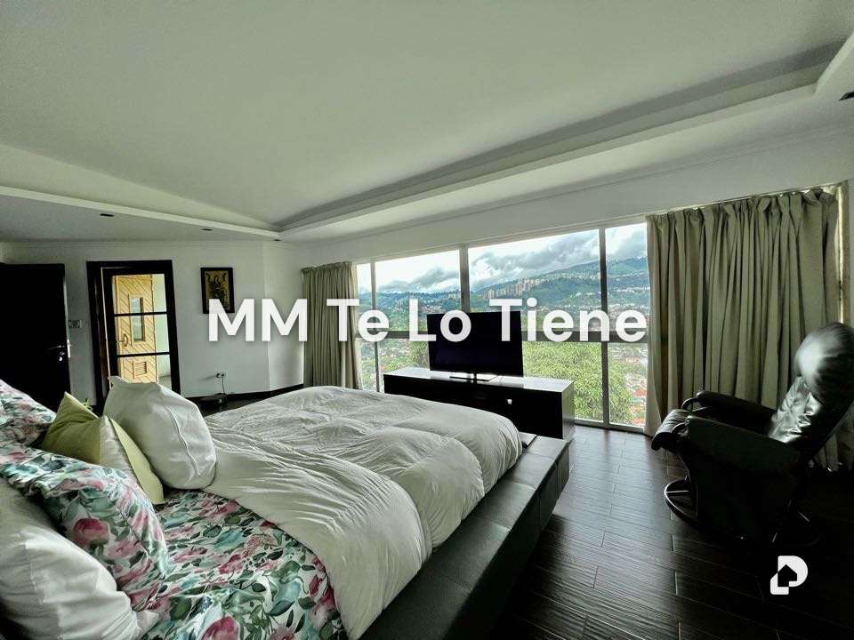 Casa en Cumbres de Curumo, Caracas – 20