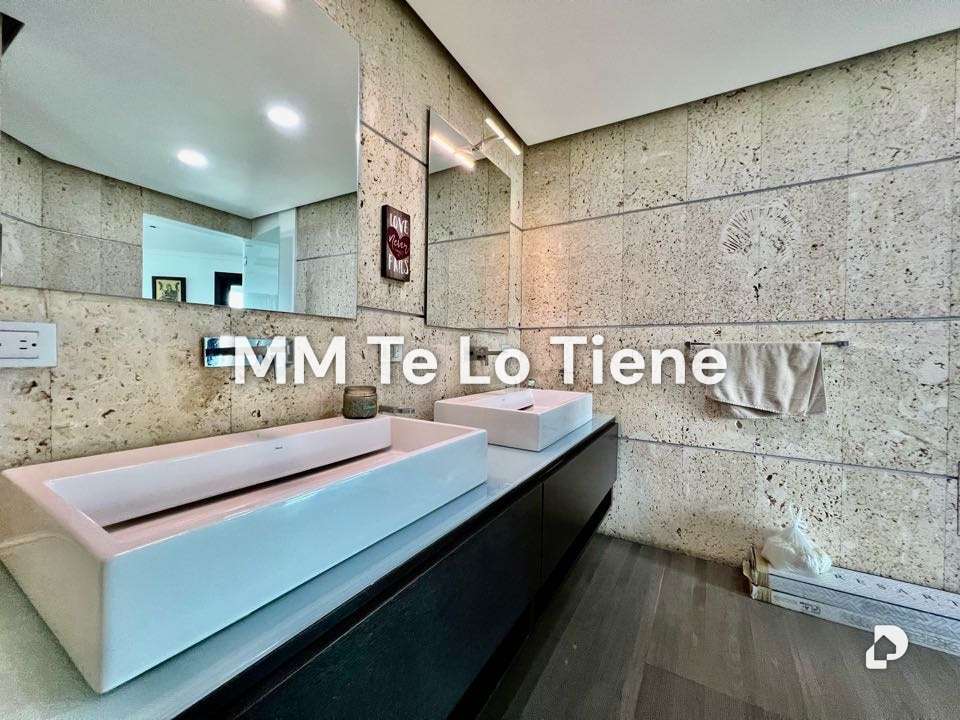 Casa en Cumbres de Curumo, Caracas – 24
