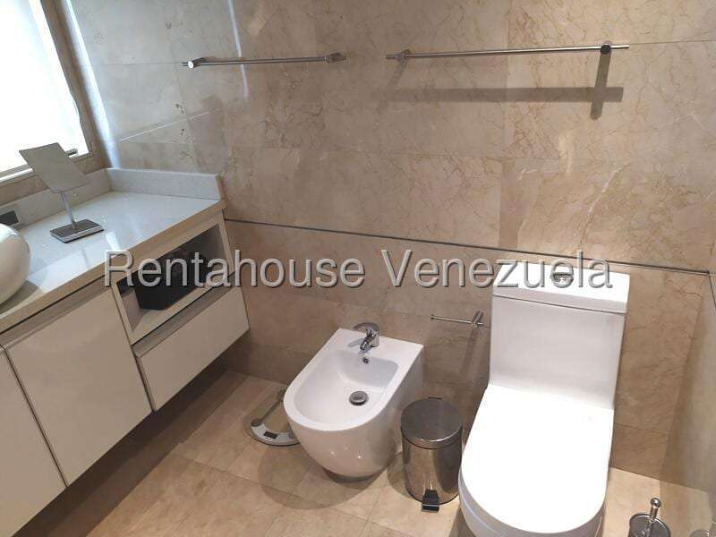 Casa en Guataparo, Valencia