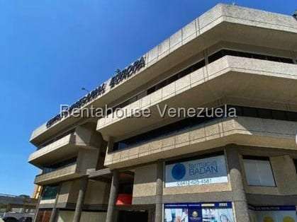 Oficina en Urbanización La Floresta, Maracay - 1