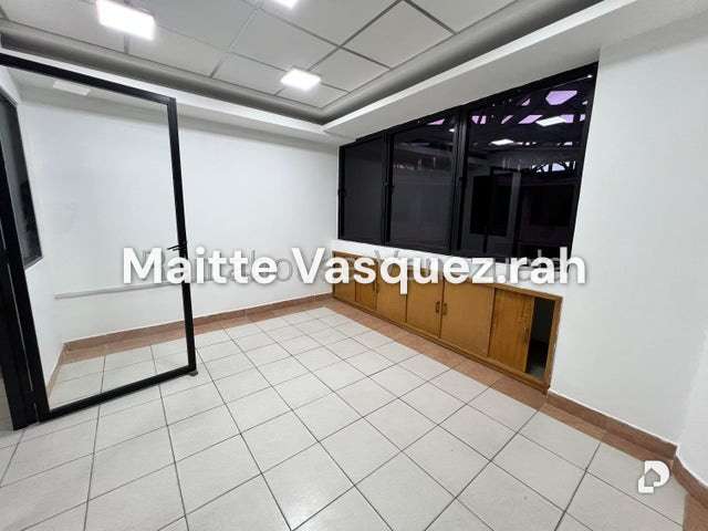 Oficina en Urbanización La Floresta, Maracay – 8