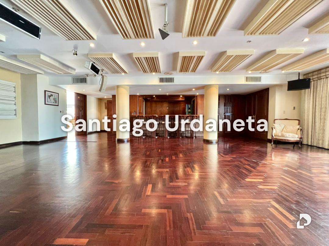 Edificio en Lomas del Mirador, Caracas – 11