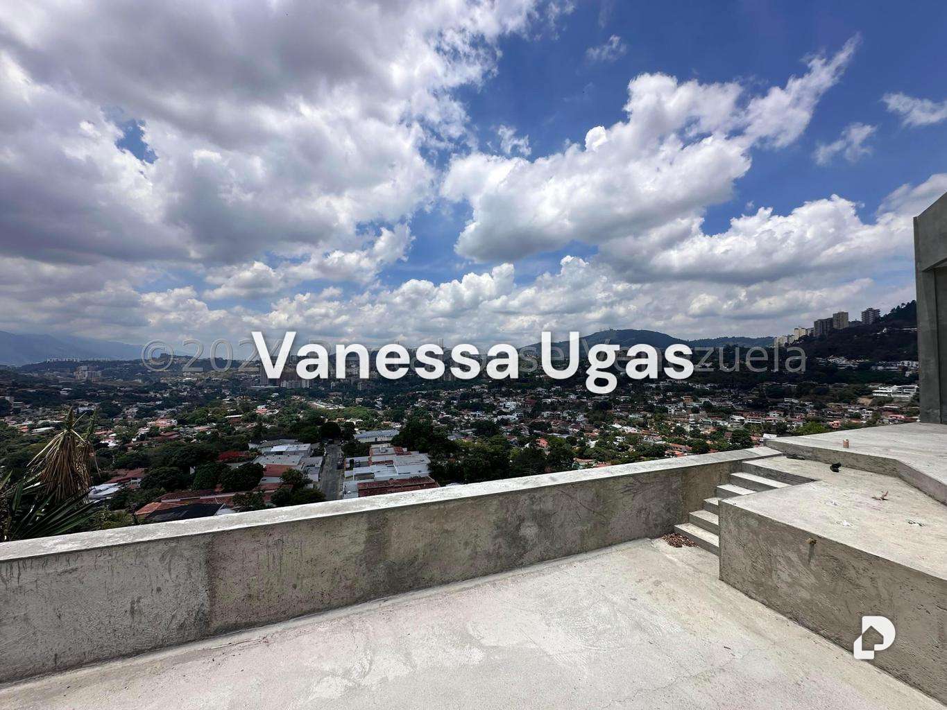Casa en Prados Del Este, Caracas – 21