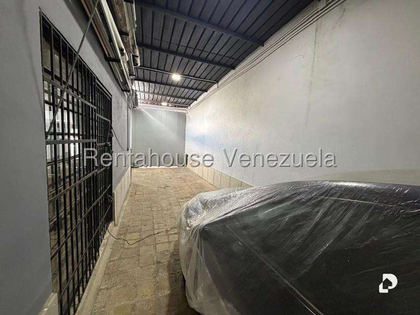 Casa en La California Norte, Caracas – 10
