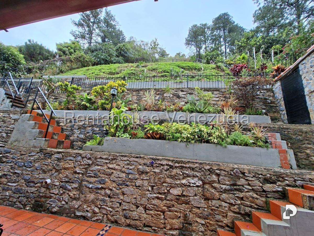 Casa en Lomas de Prados del Este, Caracas – 23